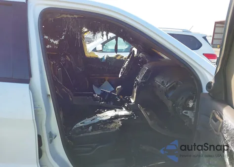 2021 Jeep Grand Cherokee Laredo X 4X4 z USA, uszkodzony, nr VIN 1C4RJFAG6MC778956